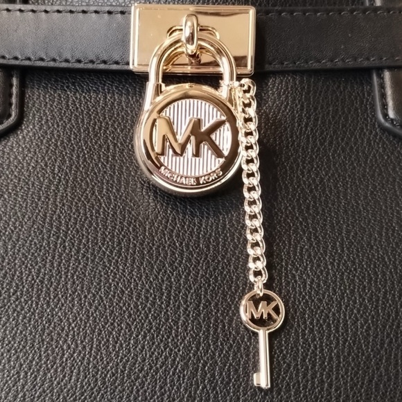 MICHAEL KORS HAMILTON BLACK Pebbled LEATHER MEDIUM SATCHEL SHOULDER BAG - Picture 4 of 5